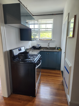 Kitchen - Spacious Campus-Close Apartment