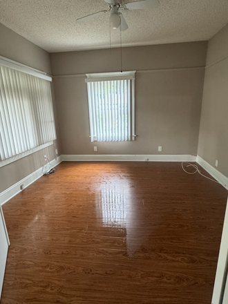 Front Bedroom #1 - Charming 3 bedroom home near the Orange Circle and Chapman University