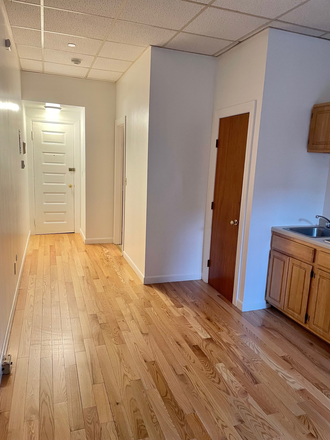 STUDIO - NO BROKER FEE - LIVE IN THIS UNFURNISHED STUDIO APARTMENT AT 854 BEACON ST., BOSTON AVAILABLE NOW!