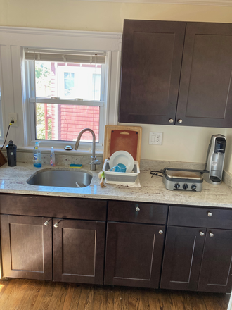 Call NOW for showings! 617-236-8550 - BURGET AVE - LRG 2ND FLR 3BR/1BA NEAR TUFTS FOR *6/1/2026* W/ LNDRY IN BLDNG, 1 TNDM PRKNG, HW INC! Apartments