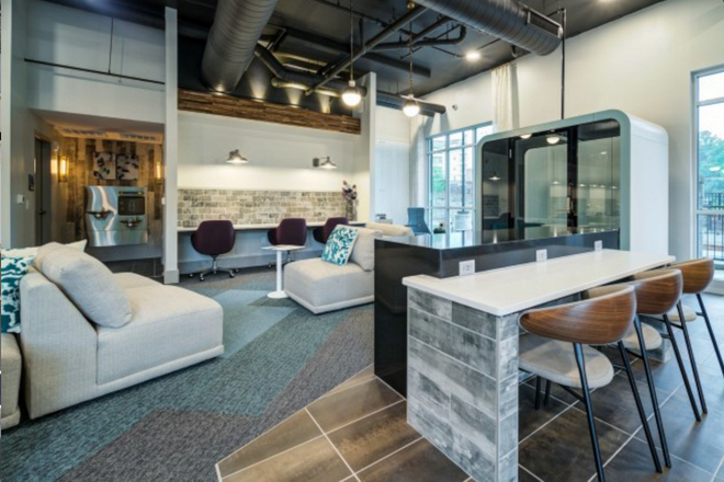 Study lounge - Union Chapel Hill Apartments