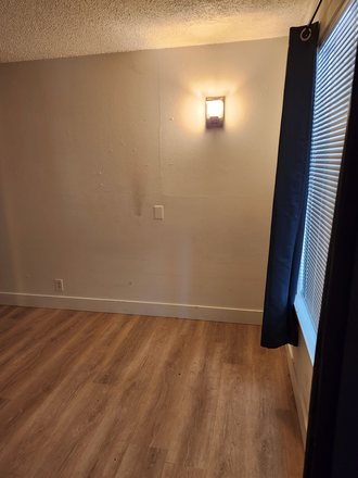 Bedroom - Looking for a Roomate! Apartments