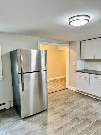 kitchen - 4 bedroom/ 2 bathrooms Fox Point  Ready May/June Apartments