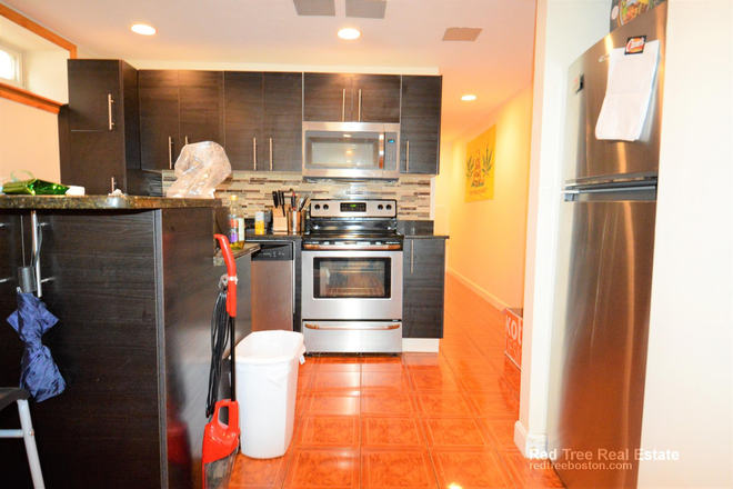 ... - MODERN 3 BEDS/2 BATH UNIT WITH NEW APPLIANCES || CATS FRIENDLY || PARKING FOR RENT Apartments