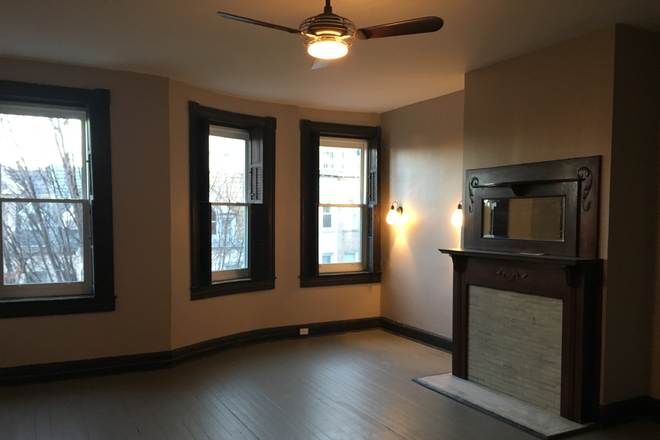 Bedroom #1, with fireplace - Biddle Mansion Townhome