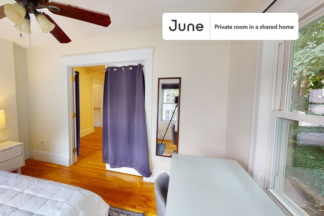 Photo - Private bedroom in 4 bed/1 bath Home