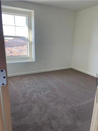 bedroom - 4 bed 2.5 bath House