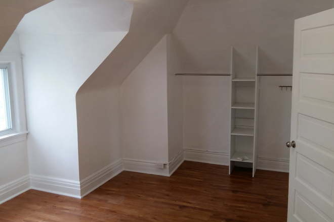 Bedroom - Facing Window - Brightly Lit Private Entrance 1 Bdrm Third Flr Apt (Ossington & Bloor - 2 km from UofT) $1250