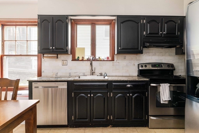 Kitchen - 3 Bed/1 bath unit one block away from Tufts Apartments