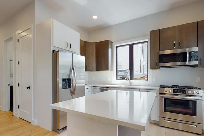 Kitchen - 66 lane park