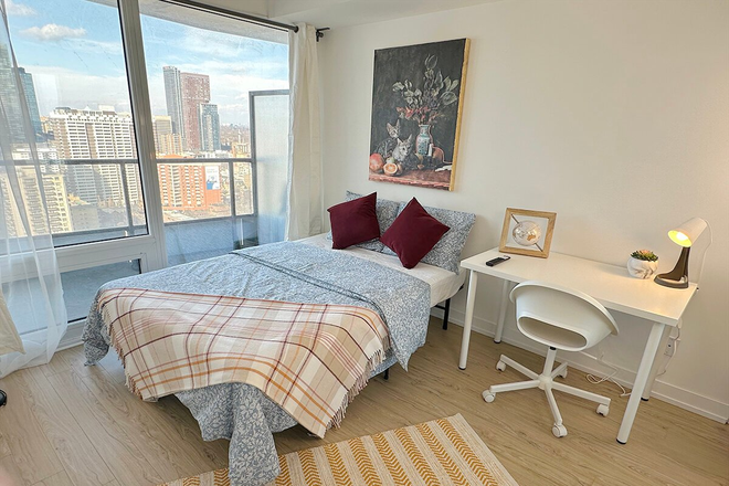 Bedroom - Fully Furnished Private Rooms | Near Toronto Metropolitan University & Yonge-College