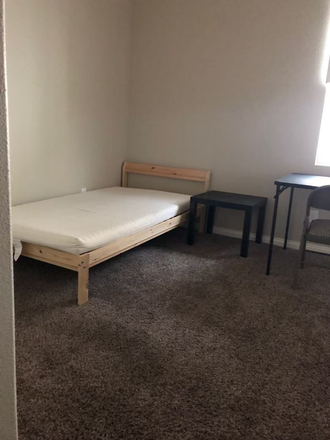The room comes with basic furniture, so it’s move-in ready. - UCI UHills