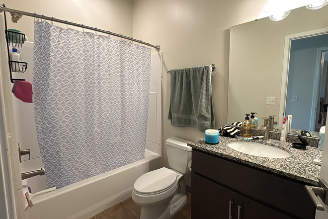 Bathroom - Park 37