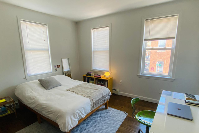 bedroom 1 - 27 5th st