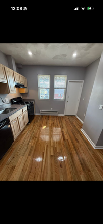 Kitchen - 70 Bragdon St Apartments