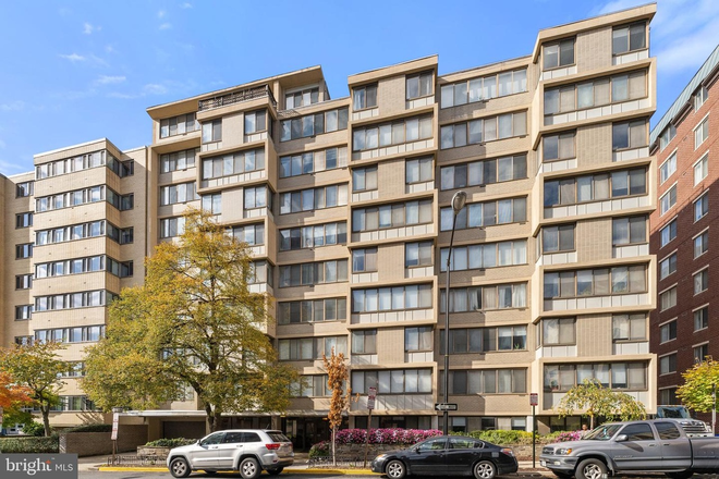 Front of Apartment - Monroe House Apartments, Heart of Foggy Bottom