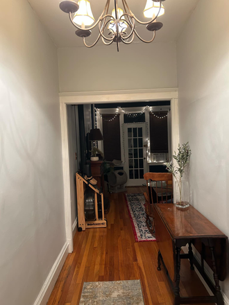 Main Entrance - Small Brighton Apartment on 2nd Floor