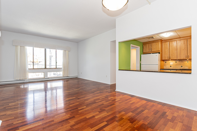 Living Room - 2BR condo-Markham Rd-Princeton