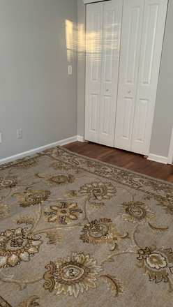 A1 - $630pp- -4 beds available in a 4 bedroom 2 bath, fenced in back yard, CLOSE to Campus Townhome