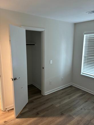 Bedroom - 1207 University Terrace Unit D