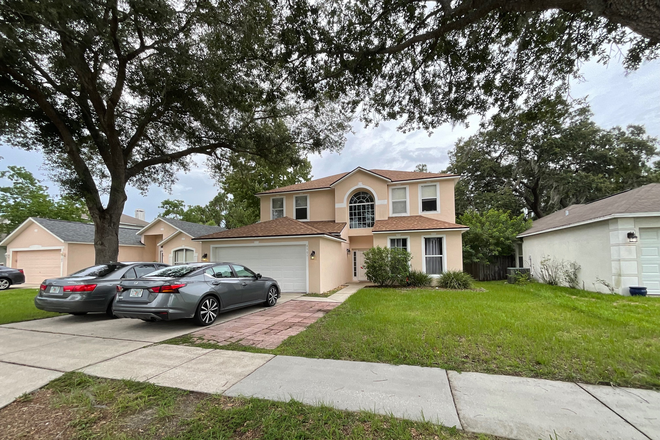 street view - House Near UCF