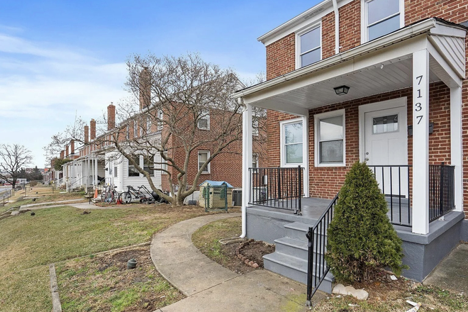 Photo 1 - 7137 Eastbrook Ave
