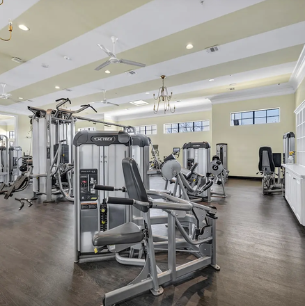 Apartment Gym - May 2026 - July 2026 (Flexible) Sublease Available