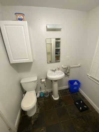 Unit Bathroom - Room directly across from Tufts Campus, available for Spring / Summer '26 Sublet (March - August) House