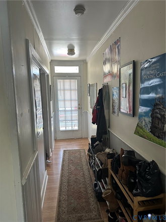 Front hall seen from within - Spring St Duplex