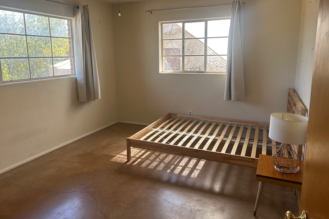 Bedroom - 3 bedroom house along Mountain Ave