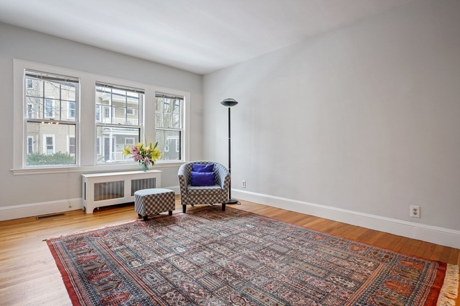 Living Room - 53 Maple Ave, Unit 1, Cambridge, MA Condo