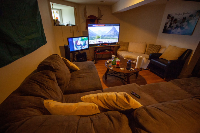 Living Room - 18 N Union St. #1 Apartments
