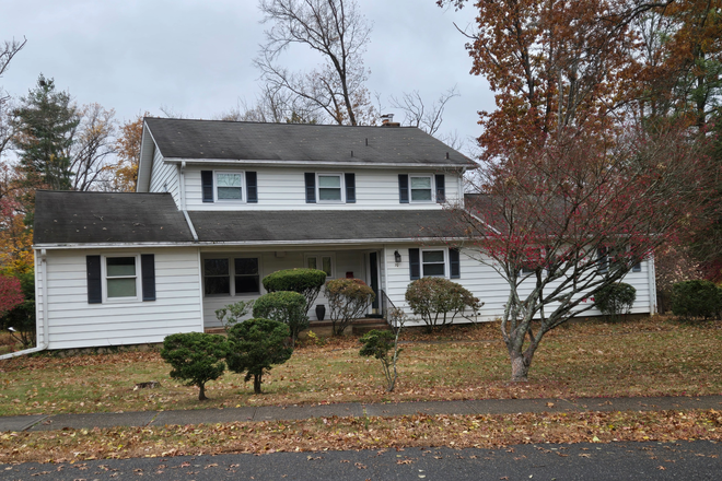 Front - 4BR home-Braeburn Dr-Princeton