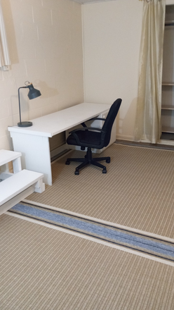 Apt 2, Bed 2 - $700 Utilities Included - Quiet academic, 12-min walk to Engineering, furnished Apartments