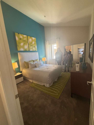 bedroom from showcase unit - Costa Verde Newport, looking for a female roommate for a currently active application