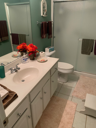 Private bath with Shower - Upscale cul-de-sac private entrance to master bedroom, bath, washer/dryer House