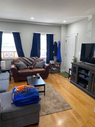 Call NOW for showings! 617-236-8600 - MAVERICK ST - MODERN 2BR/1BA NEAR MBTA BLUE LINE *AVAIL NOW* W/ LNDRY IN BLDNG, DW/DISP, OPEN LAYOUT Apartments
