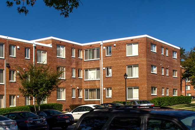 Apartment - Room at Graduate Hills