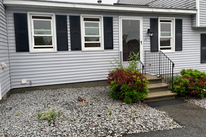 Unit exterior - Clean, Quiet, and Newly Remodeled Condo