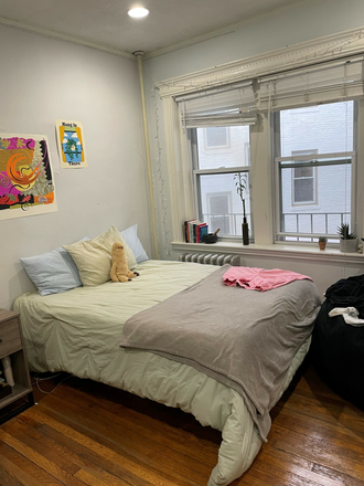 Bedroom - One Bedroom Split with 2 Separate Rooms in Boylston  across Campus 9/1