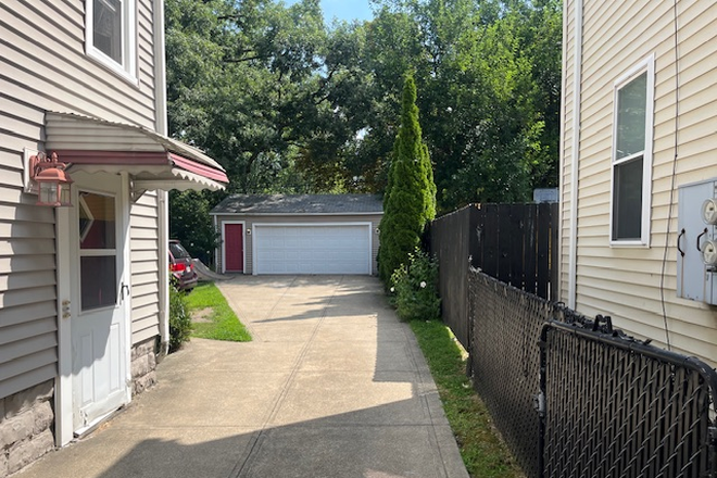 Driveway - Case Western Rental Property 50 feet walk to Athletic Fields/Campus Apartments