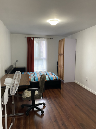 bedroom - May 1 2026 1 furnished Bedroom with full washroom in 3-bedroom Walking distance UTSC Condo Town