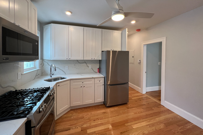 Call NOW for showings! 617-236-8550 - BURNHAM ST - *HALF FEE* RENOVATED DAVIS SQ 3BR FOR *9/1/2026* W/ LNDRY IN BLDNG, 2 BATH, PORCH, YARD Apartments