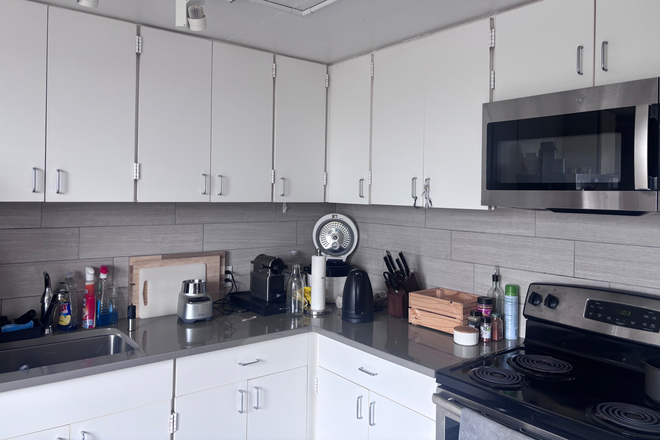 Kitchen - Peabody Terrace Apartments