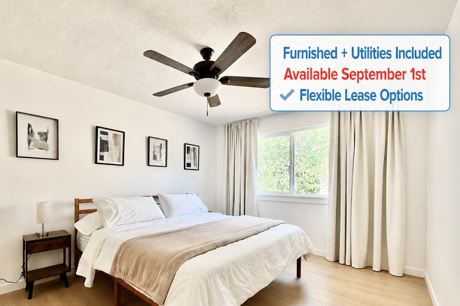 Bedroom 1/master with walk-in closet + en-suite bathroom. - 3BR Furnished Townhome | Near U of U & Cottonwood Canyons