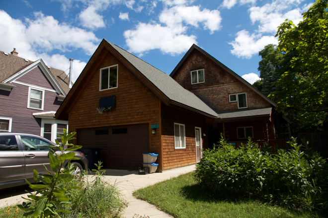 Outside street view - Waterhill Timberframe House