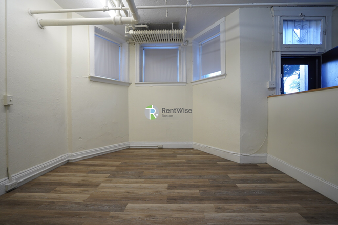 1 - AVAIL JAN 1st or NOW w/ NO FEE! - Spacious Fenway Basement 1 bed, H/HW inc Apartments