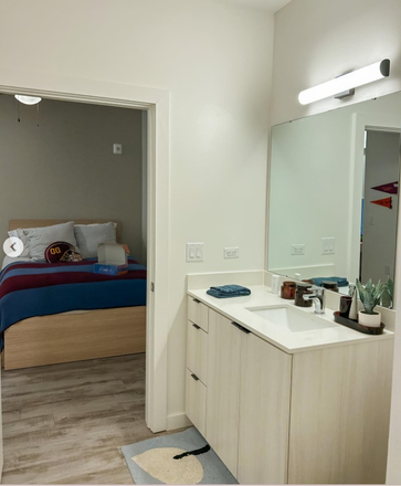 Bedroom and Bathroom - Hub Blacksburg