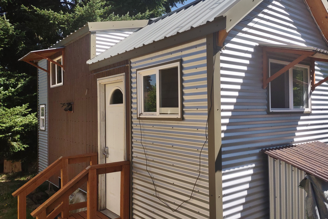  - Tiny House