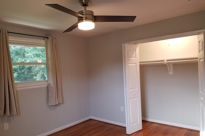 Bedroom #2 on upper level - Two Bedrooms with one Bathroom Available (Walk to UMD College Park, About 1/2 mile, Very cl House